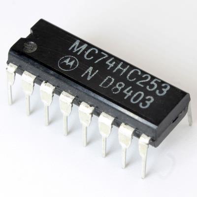 MC74HC253N